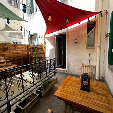 Escapade A Lourdes Dans Beau T2 Avec Terrasse - Proche Gare Et Centre Ville Экстерьер фото